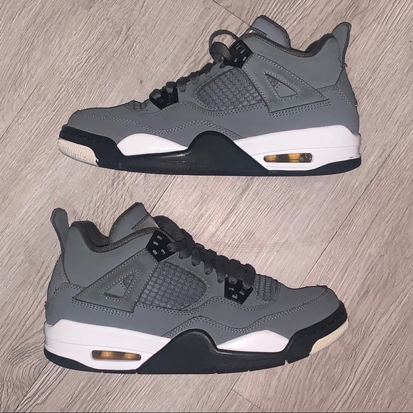 Jordan 4 - Picture 3 of 6